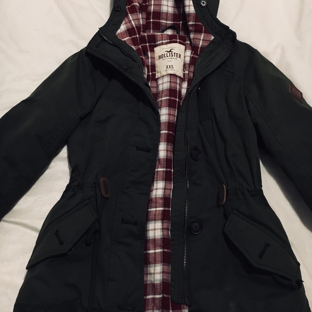 Military green plaid puffy winter jacket